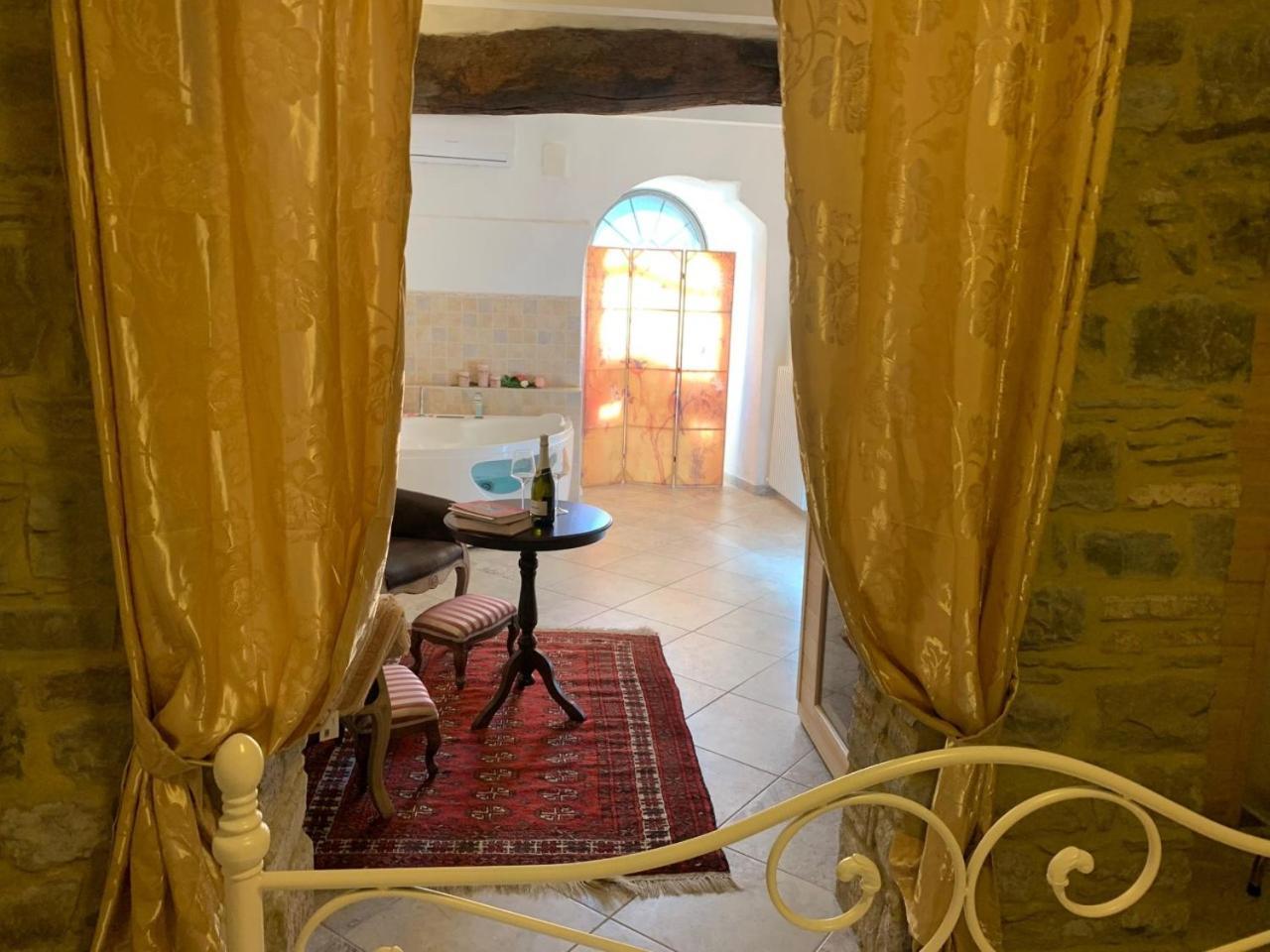 Hotel Il Vicolino Cortona Esterno foto