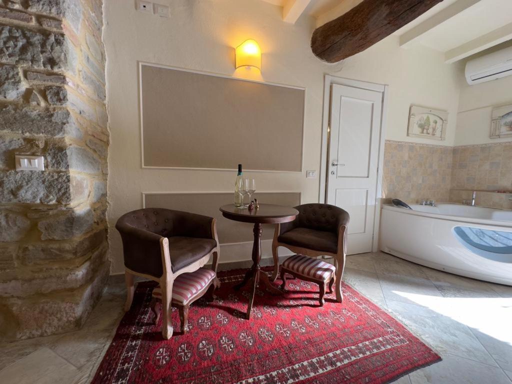 Hotel Il Vicolino Cortona Esterno foto